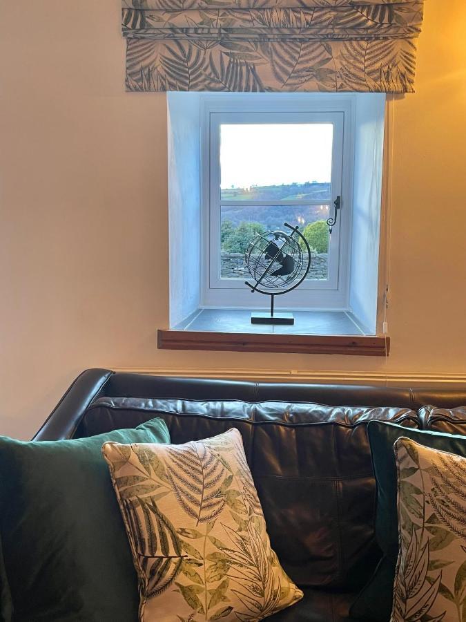 Cilhendre Holiday Cottages - The Dairy Swansea Esterno foto