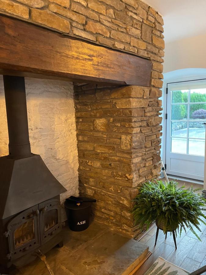 Cilhendre Holiday Cottages - The Dairy Swansea Esterno foto